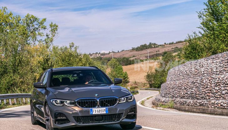 [VIDEO] Prova su strada nuova BMW Serie 3 Touring: La regina è tornata! - Foto 31 di 35