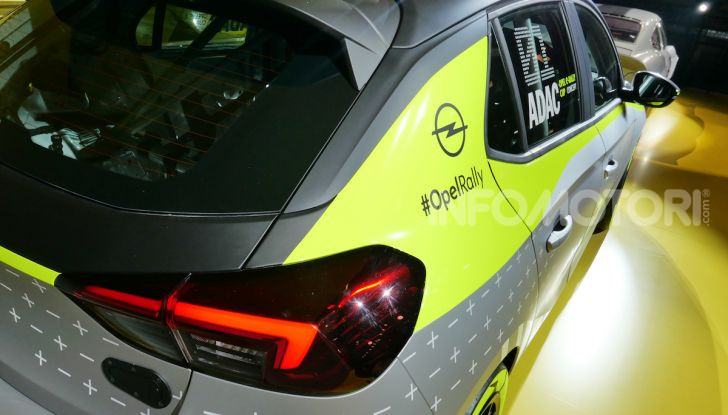Opel Corsa-e, la prima auto da rally elettrica - Foto 15 di 17