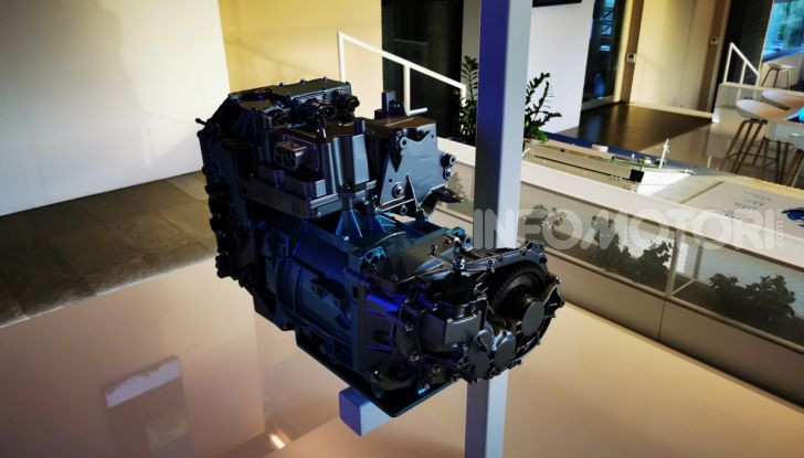 Nuova Renault ZOE 2020, l’elettrica da città alla sua terza serie - Foto 11 di 26