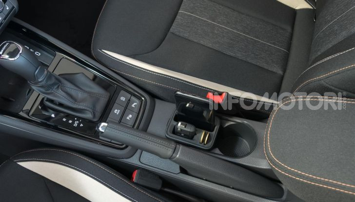 Prova su strada Skoda Kamiq: il terzo elemento della gamma SUV - Foto 17 di 39
