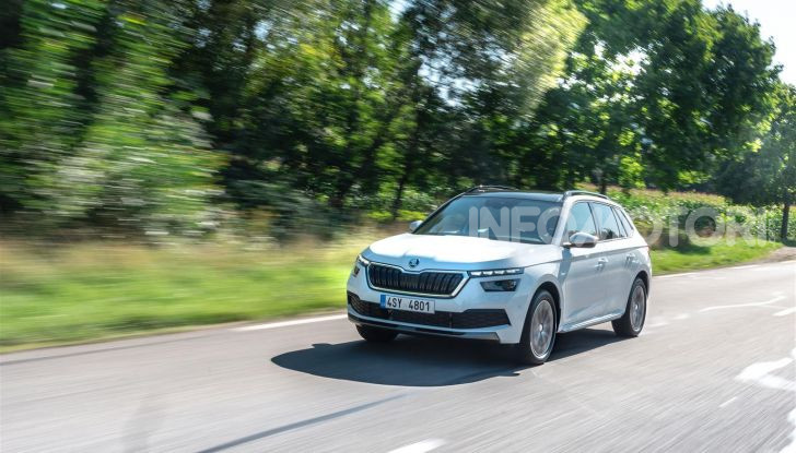 Prova su strada Skoda Kamiq: il terzo elemento della gamma SUV - Foto 6 di 39