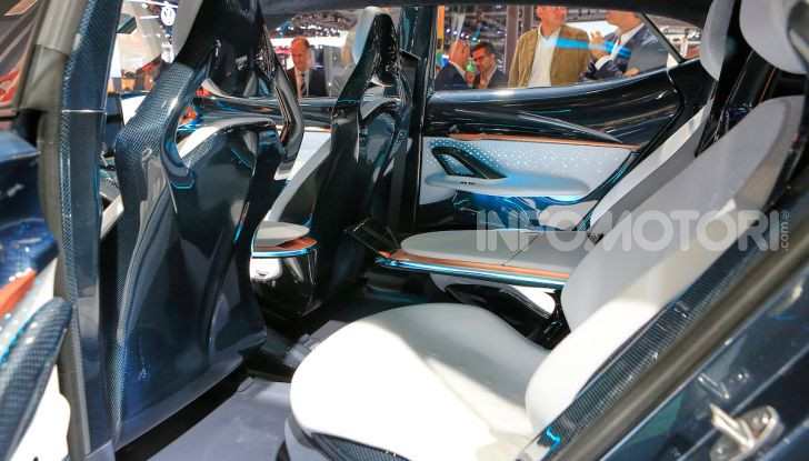 Cupra Tavascan Concept, il SUV coupé 100% elettrico - Foto 26 di 26