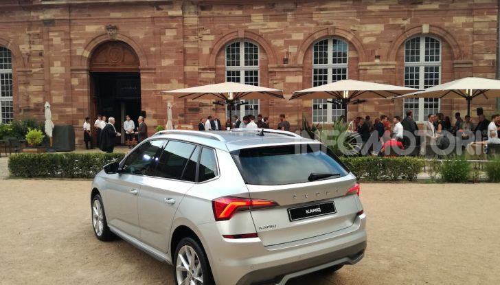 Prova su strada Skoda Kamiq: il terzo elemento della gamma SUV - Foto 38 di 39