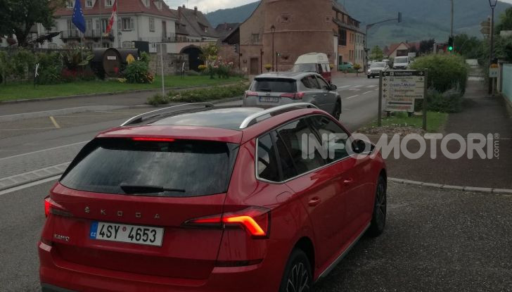 Prova su strada Skoda Kamiq: il terzo elemento della gamma SUV - Foto 34 di 39