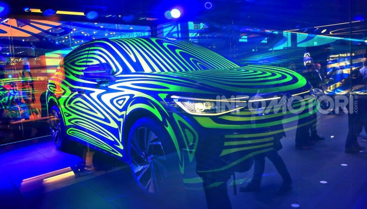 ID.4, il SUV elettrico secondo Volkswagen - Foto 21 di 30