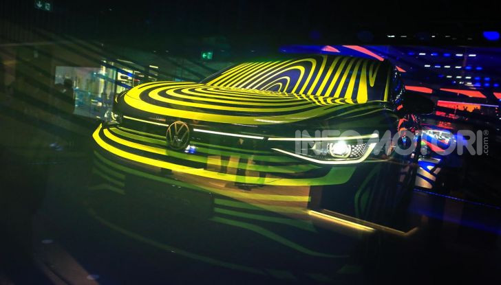 ID.4, il SUV elettrico secondo Volkswagen - Foto 12 di 30