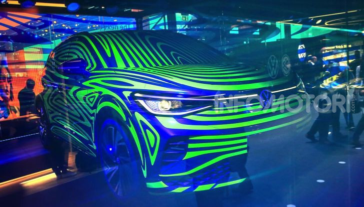 ID.4, il SUV elettrico secondo Volkswagen - Foto 20 di 30