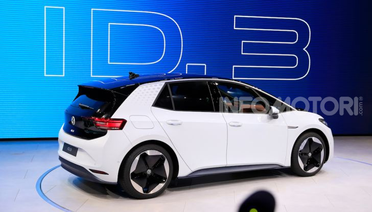 Volkswagen ID.3, la prima elettrica della famiglia ID VW - Foto 3 di 34