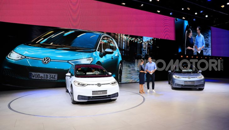 Volkswagen ID.3, la prima elettrica della famiglia ID VW - Foto 26 di 34