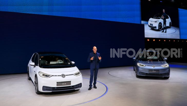 Volkswagen ID.3, la prima elettrica della famiglia ID VW - Foto 12 di 34