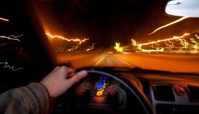 Alcool alla guida: quali sono i rischi dello stato di ebbrezza?