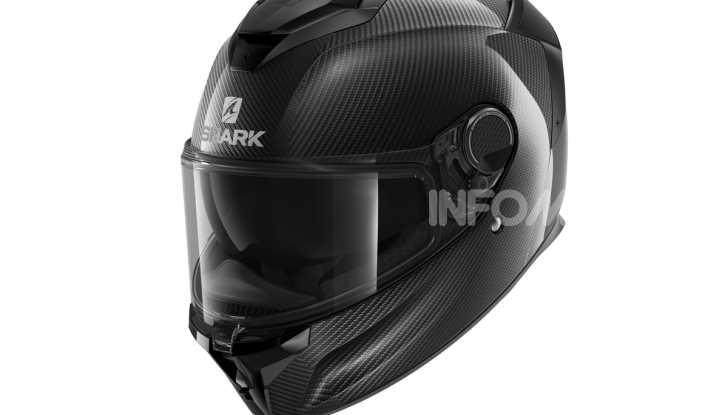 Shark: tutte le novità 2020 presenti ad EICMA 2019 - Foto 8 di 26