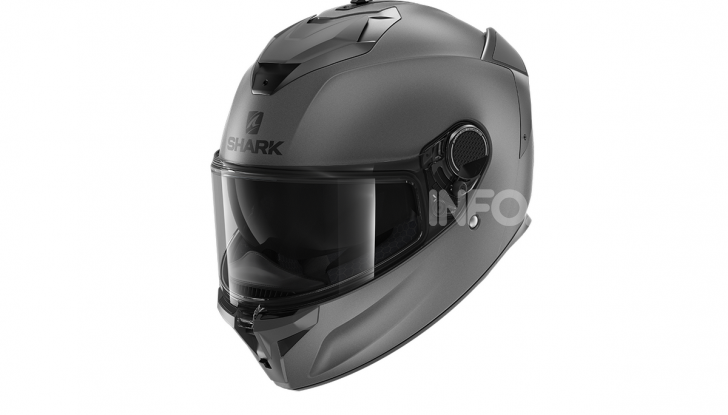 Shark: tutte le novità 2020 presenti ad EICMA 2019 - Foto 7 di 26