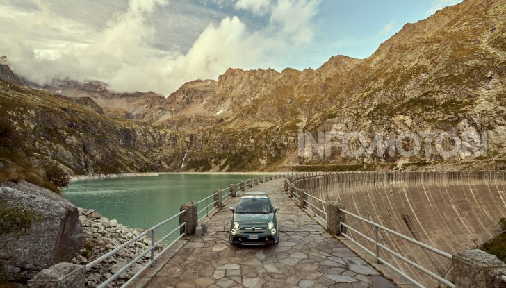 Nuova Abarth 695 70° Anniversario: prezzi da 34.600 euro - Foto 20 di 20