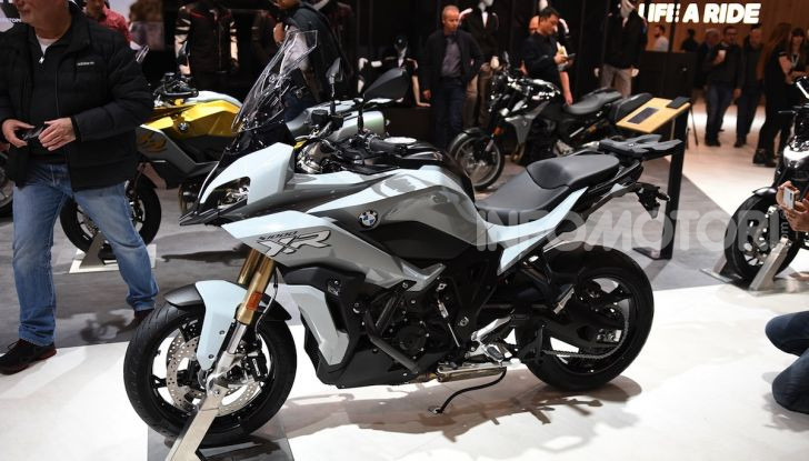 BMW S 1000 XR 2020: ad Eicma la nuova versione della crossover della Casa dell’elica - Foto 3 di 51