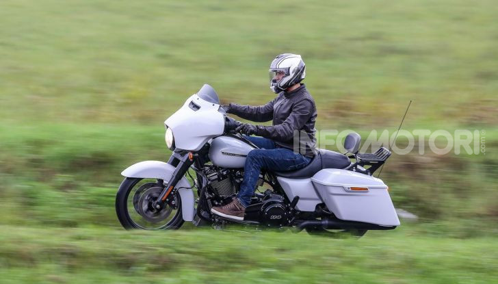 Harley-Davidson: le prime foto della nuova Custom 1250 - Foto 3 di 84