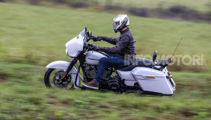 Harley-Davidson: le prime foto della nuova Custom 1250 - Foto 5 di 84