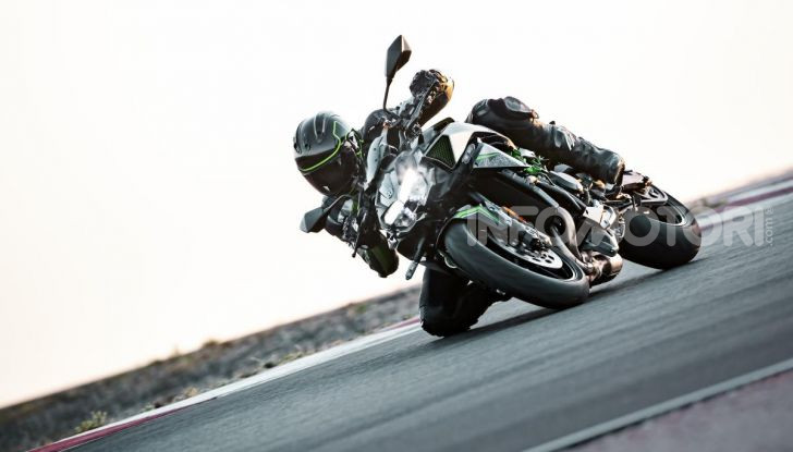 [VIDEO] Kawasaki Z H2: la Naked col Turbo ha 200CV! - Foto 1 di 14