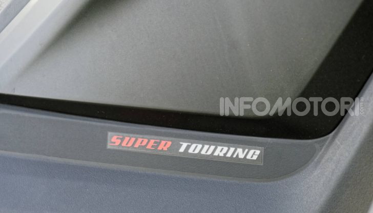 Prova Kymco AK550, l’unico vero “anti TMAX” - Foto 18 di 54