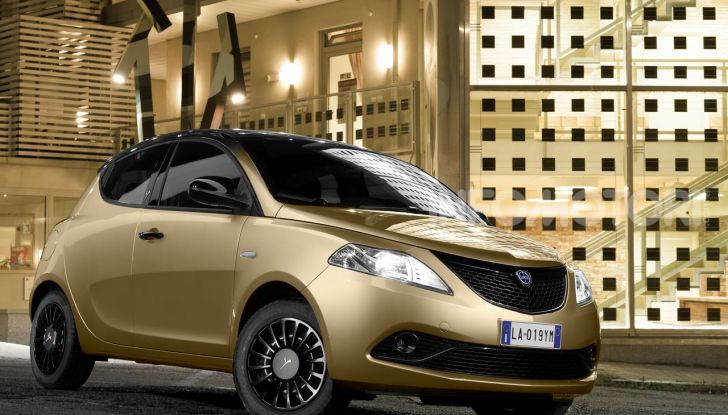 Lancia Ypsilon Monogram, prezzi in promozione da 11.300 euro per restare regina delle citycar - Foto 5 di 7