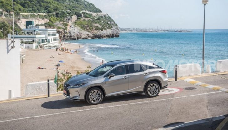 Lexus RX Hybrid MY 2020: muscoli, tecnologia ed eleganza - Foto 8 di 25