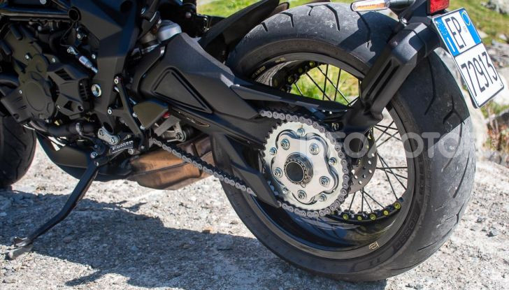 Prova MV Agusta Dragster 800 RR 2019: arte in movimento - Foto 13 di 47