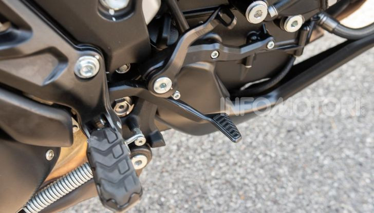 MV Agusta Turismo Veloce Lusso SCS, affilata come una Brutale, comoda come uno scooter - Foto 22 di 58