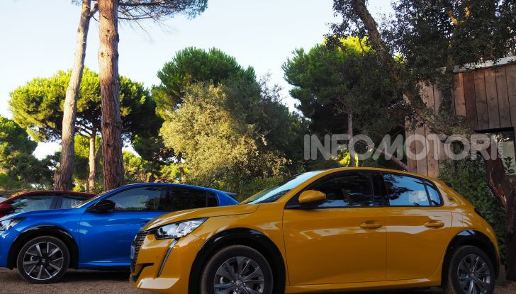 Nuova Peugeot 208: motori, prezzi e impressioni di guida - Foto 11 di 12