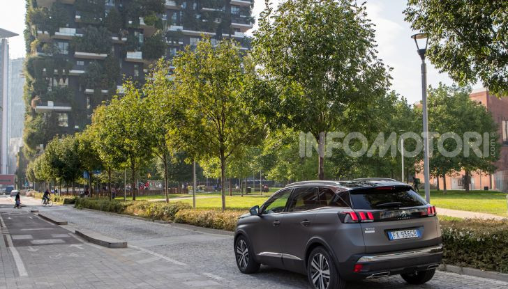 Peugeot 3008 Anniversary: il SUV top di gamma è in serie limitata - Foto 6 di 7
