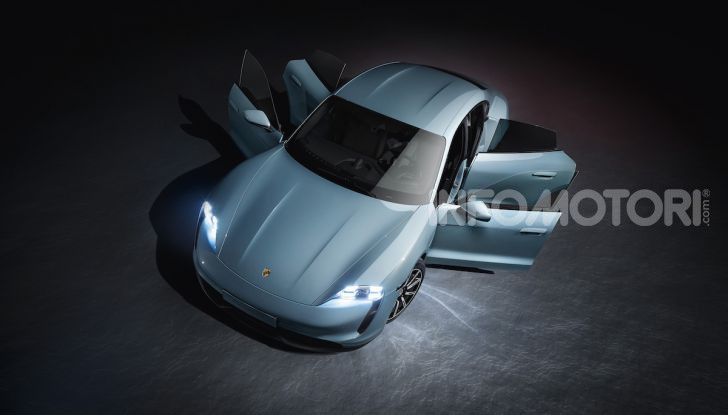 Porsche batte Tesla: la Taycan Turbo S è la regina del Nurburgring! - Foto 7 di 10