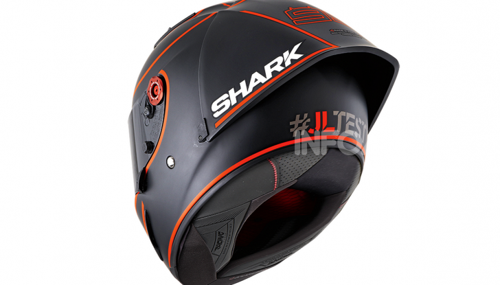 Shark: tutte le novità 2020 presenti ad EICMA 2019 - Foto 25 di 26