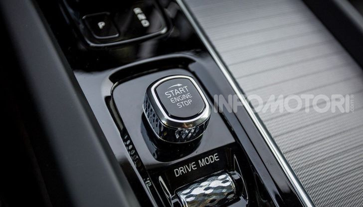 Provata la gamma Volvo ibrida: mild hybrid e plug-in aspettando la XC40 elettrica - Foto 51 di 71