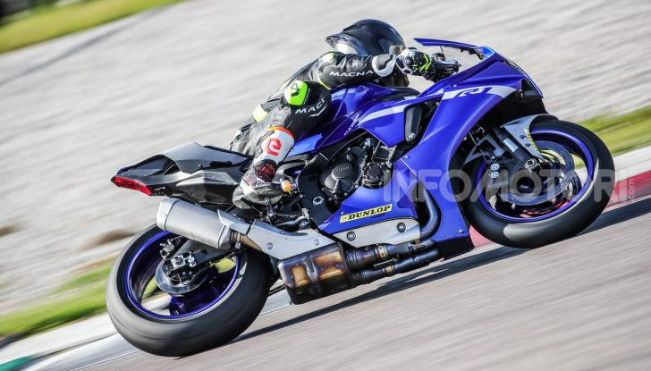 [VIDEO] Prova Yamaha R1 ed R1M 2020, tante piccole novità per una moto quasi perfetta - Foto 32 di 38