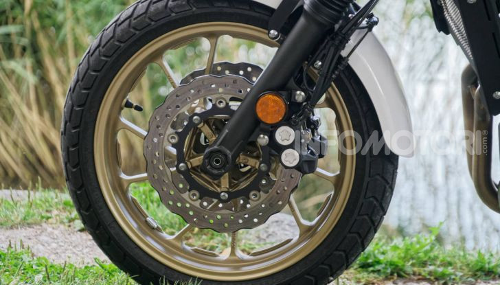 Prova Yamaha XSR 700 XTribute, la Sport Heritage omaggia l’XT di Rambo - Foto 34 di 37