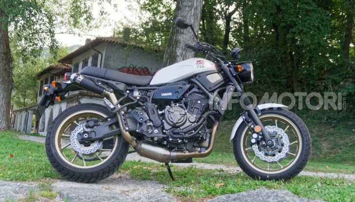 Prova Yamaha XSR 700 XTribute, la Sport Heritage omaggia l’XT di Rambo - Foto 23 di 37