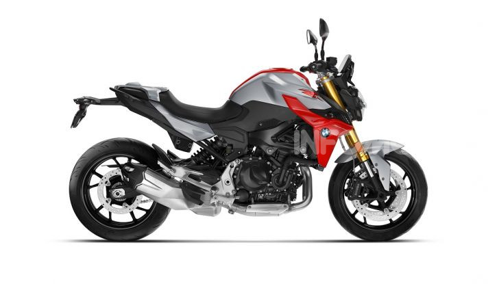 BMW F 900R 2020: la naked della Casa dell’elica dinamica e adatta a tutti - Foto 20 di 39