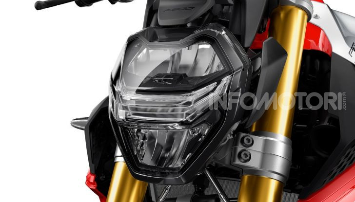 BMW F 900R 2020: la naked della Casa dell’elica dinamica e adatta a tutti - Foto 26 di 39