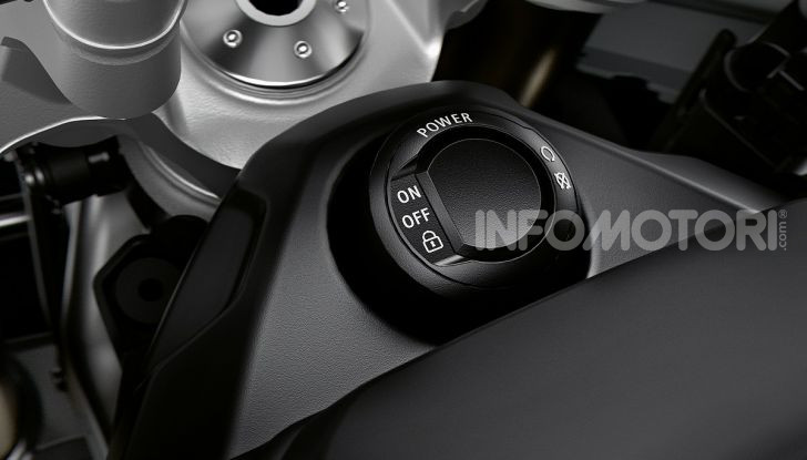 BMW S 1000 XR 2020: ad Eicma la nuova versione della crossover della Casa dell’elica - Foto 51 di 51