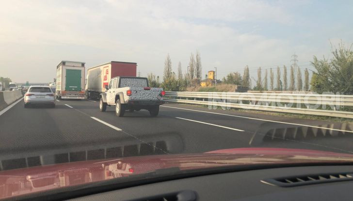 Jeep Gladiator arriva in Europa nel 2020 - Foto 4 di 8