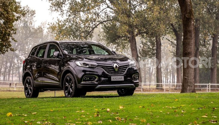 Renault Kadjar 4x4 Black Edition, panoramica anteriore