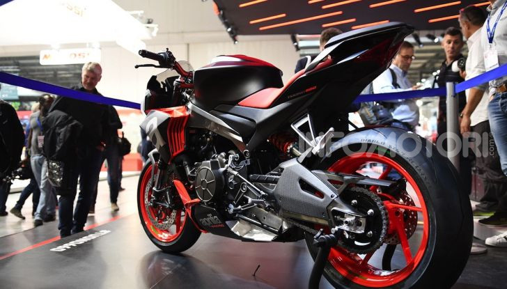 [VIDEO] EICMA 2019, tutte le novità di Piaggio, Vespa, Aprilia e Moto Guzzi - Foto 8 di 57