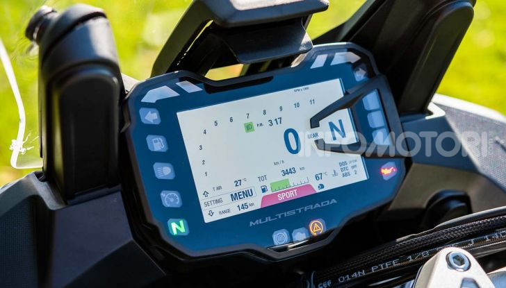 Prova video Ducati Multistrada 950 S, la miglior “Multi” di sempre? - Foto 23 di 37