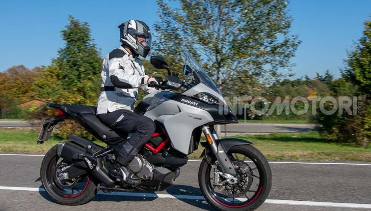 Prova video Ducati Multistrada 950 S, la miglior “Multi” di sempre? - Foto 28 di 37