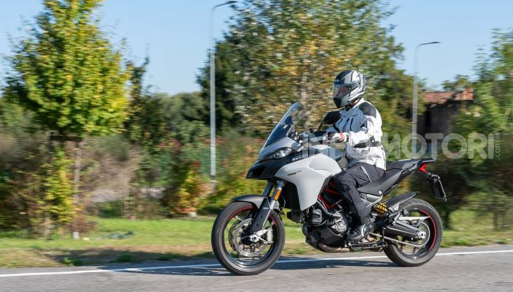 Prova video Ducati Multistrada 950 S, la miglior “Multi” di sempre? - Foto 30 di 37