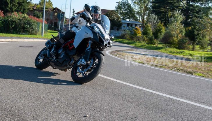 Prova video Ducati Multistrada 950 S, la miglior “Multi” di sempre? - Foto 1 di 37