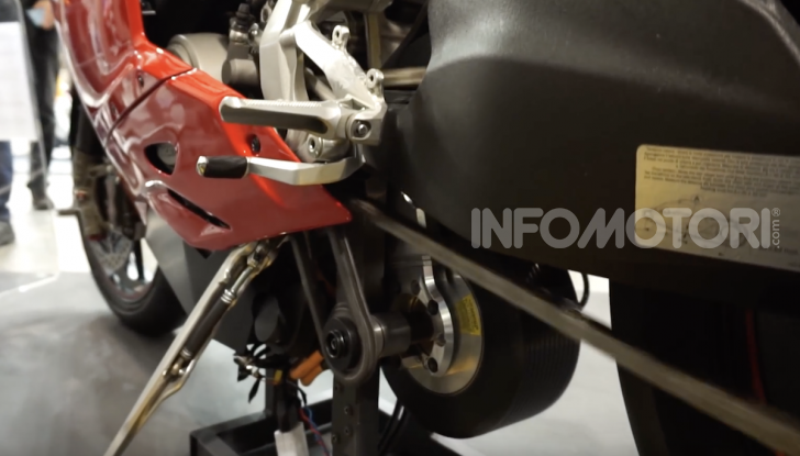 Ducati Panigale 1299: col kit Efesto 200 Novantanove sfonda il muro dei 300 cv - Foto 2 di 7