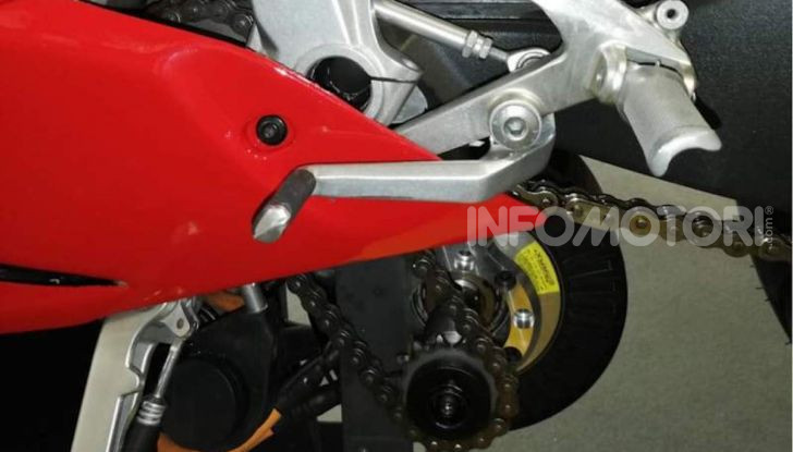 Ducati Panigale 1299: col kit Efesto 200 Novantanove sfonda il muro dei 300 cv - Foto 3 di 7