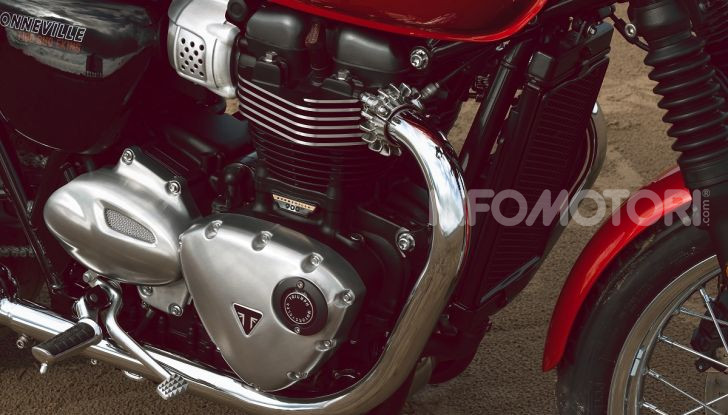 Triumph Bonneville 2020: in arrivo le T120 e T100 Bud Ekins Special Edition - Foto 21 di 27