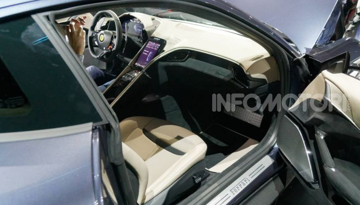 Video anteprima Ferrari Roma, la nuova dolce vita su ruote - Foto 21 di 52