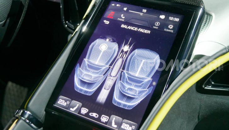 Video anteprima Ferrari Roma, la nuova dolce vita su ruote - Foto 42 di 52